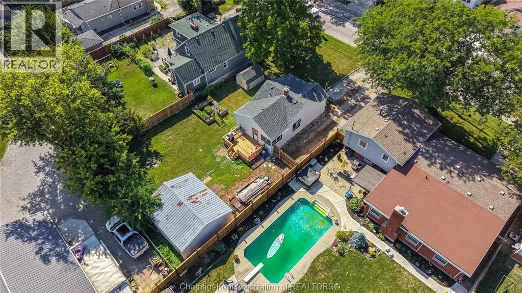 310 MCNAUGHTON AVENUE East