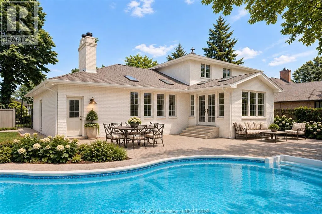 267 ELMGROVE DRIVE