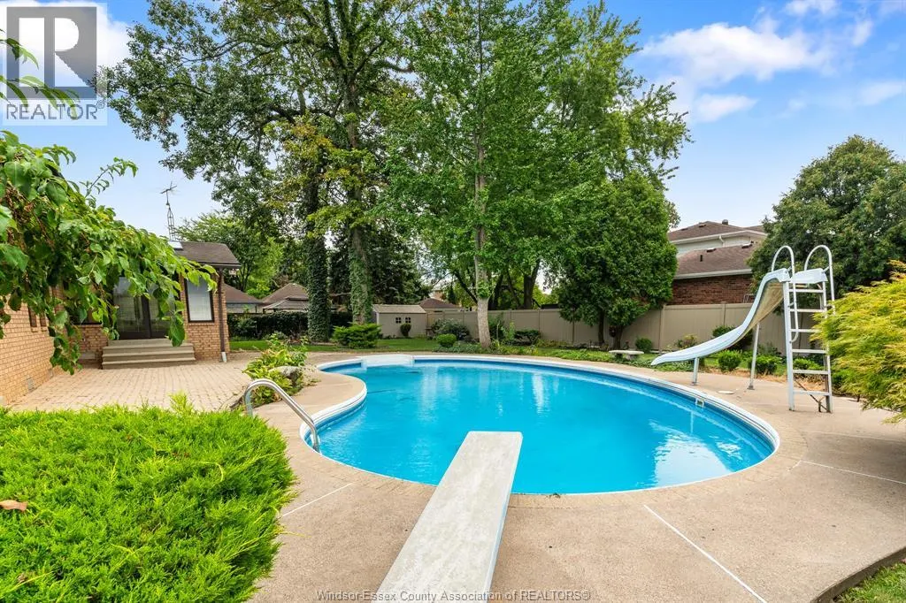 267 ELMGROVE DRIVE