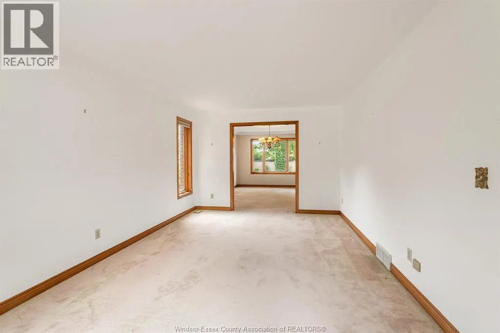 267 ELMGROVE DRIVE