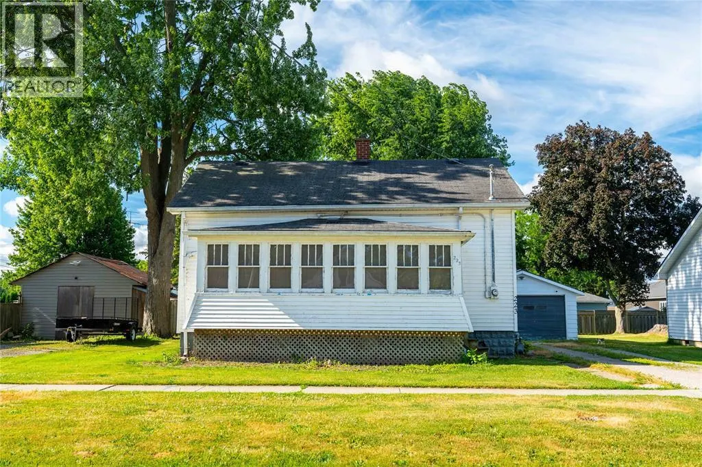 223 King STREET