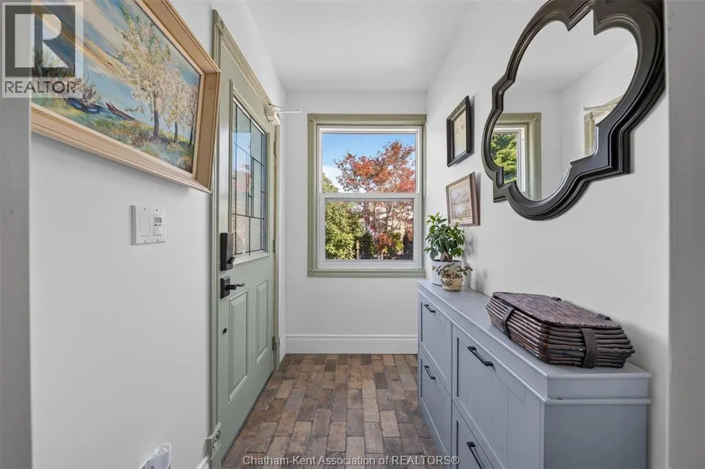 45 Oxley DRIVE
