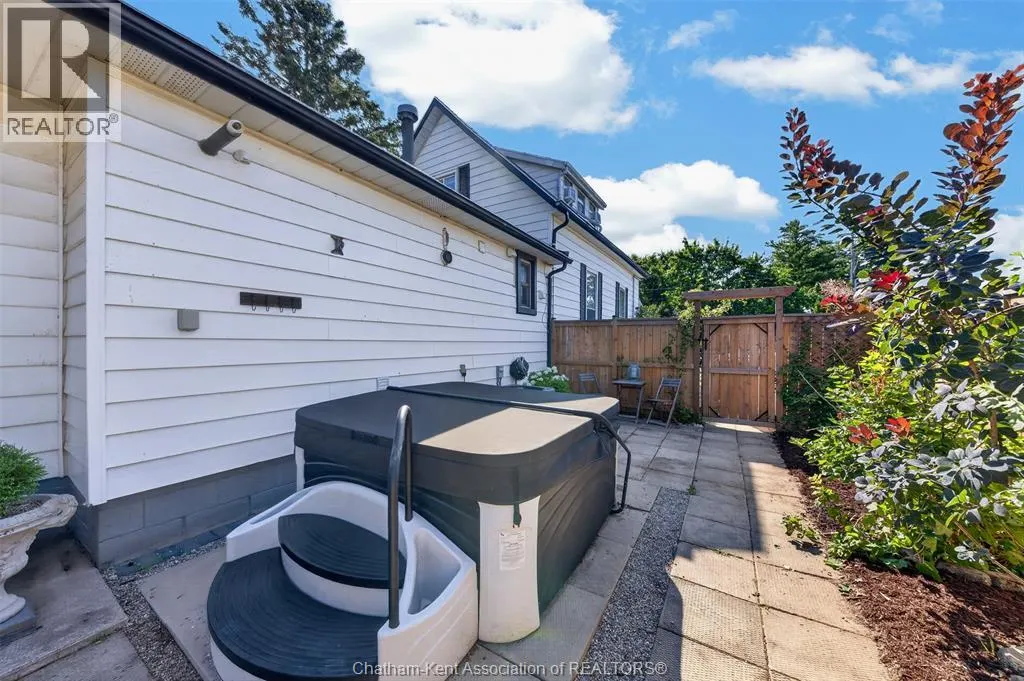 45 Oxley DRIVE