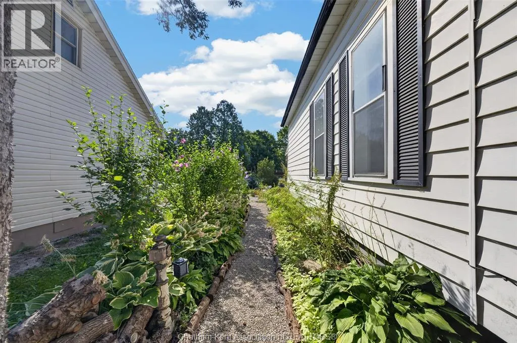 45 Oxley DRIVE