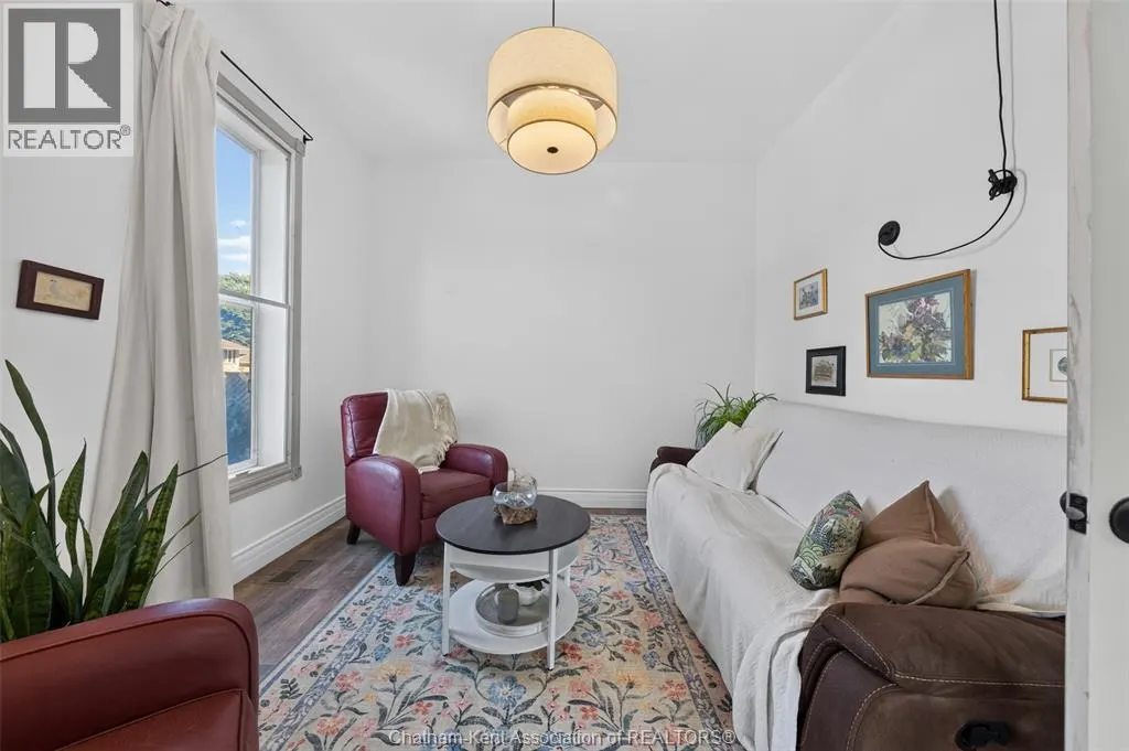 45 Oxley DRIVE