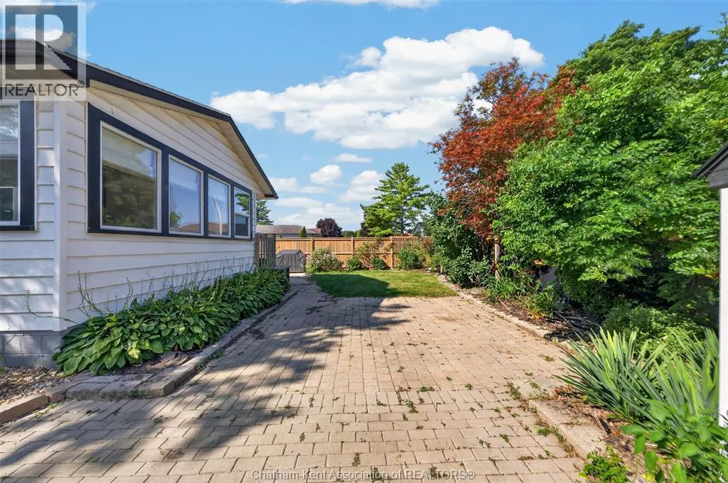 45 Oxley DRIVE