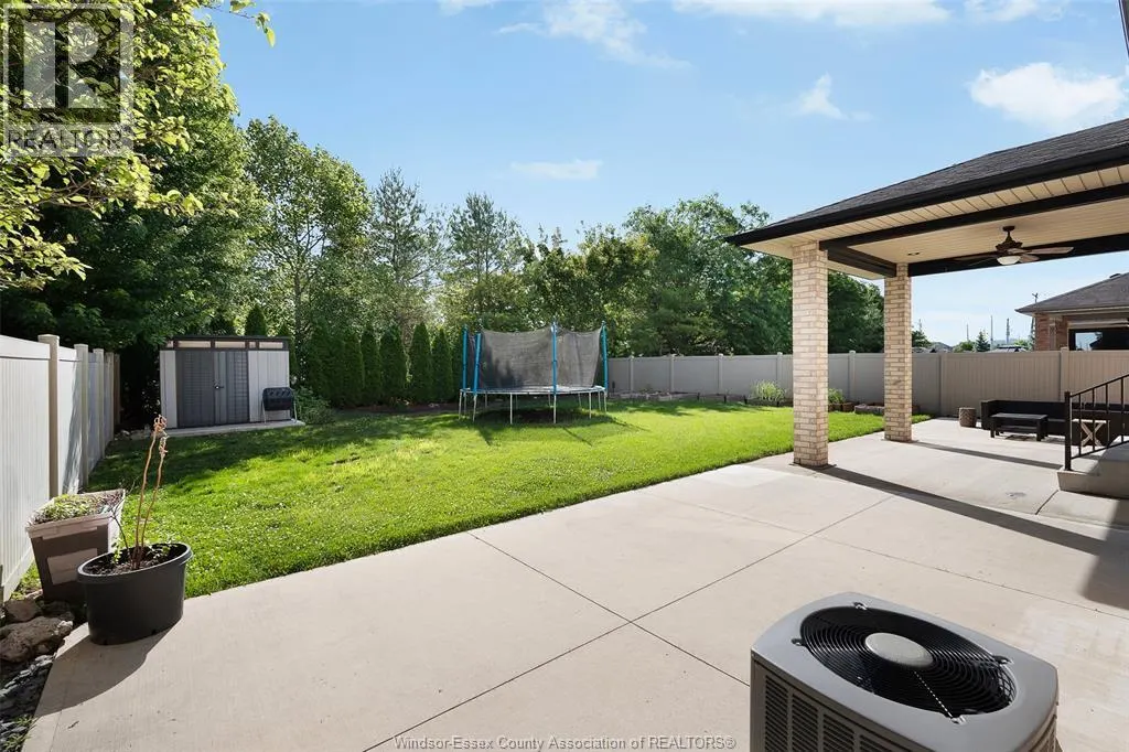 6181 SILVER MAPLE