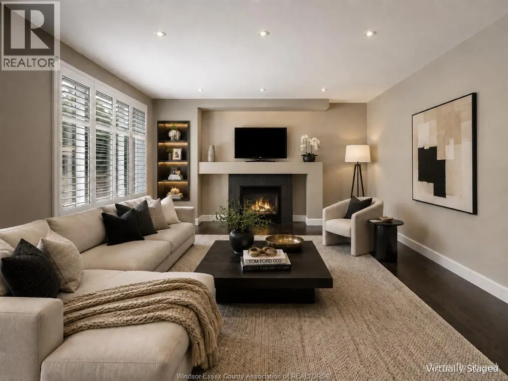 6181 SILVER MAPLE