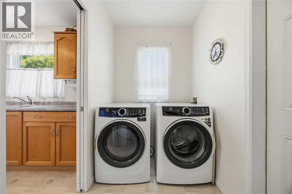 5700 BLACKWELL Sideroad Unit# 243