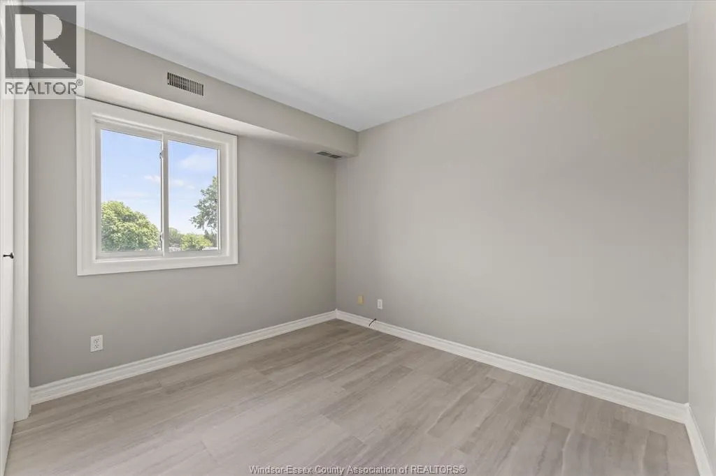 44 ROBSON Unit# 303