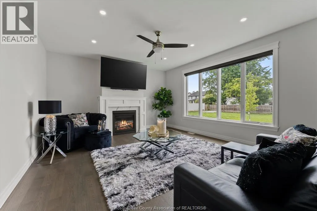 47 BELLEVIEW