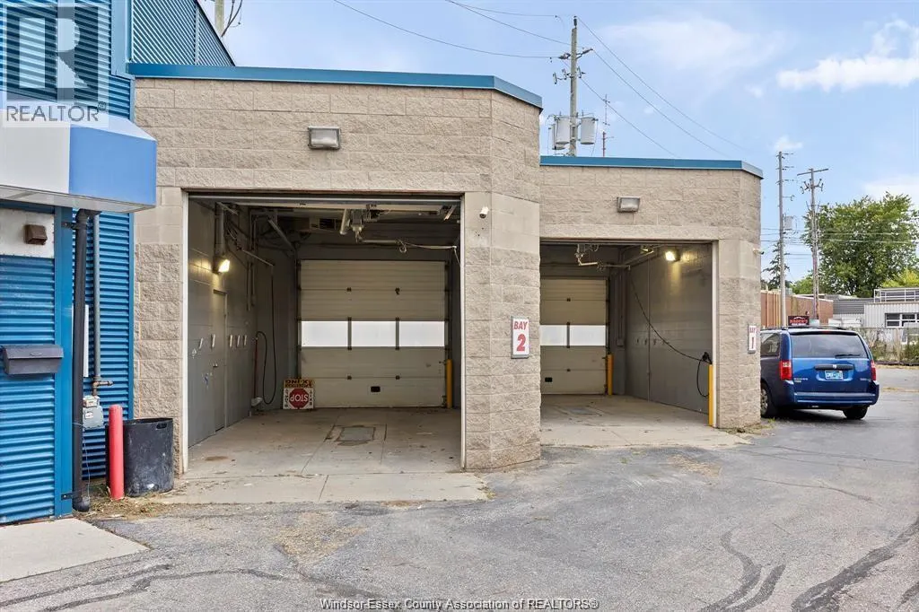 85-89 Erie STREET North