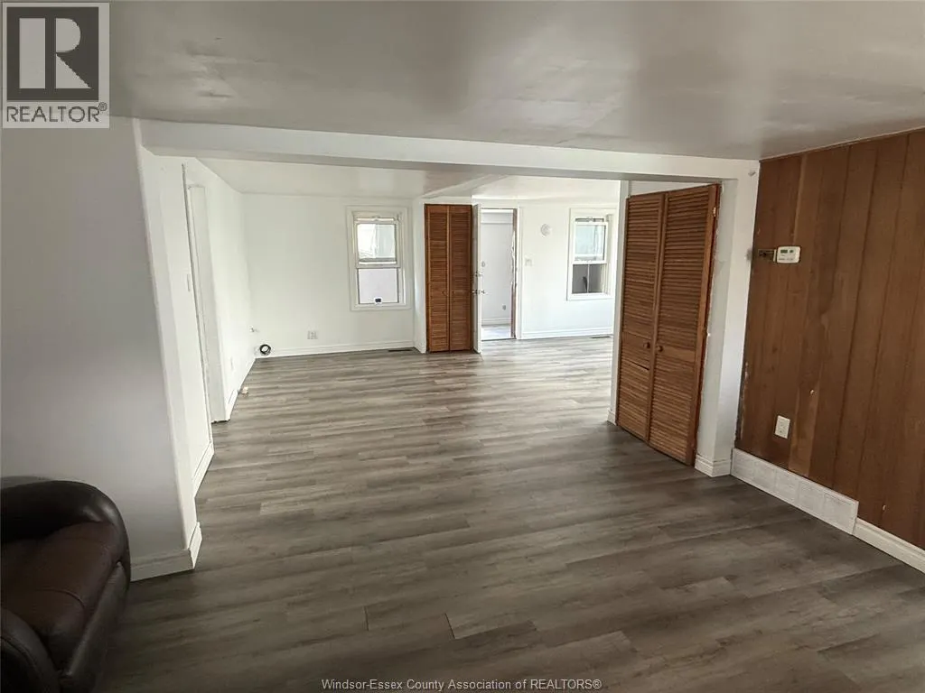 5163 Walker ROAD Unit# B