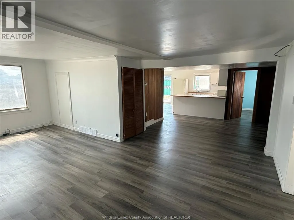5163 Walker ROAD Unit# B