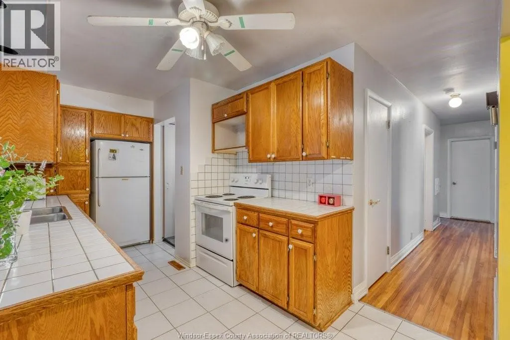 3277 DOMINION