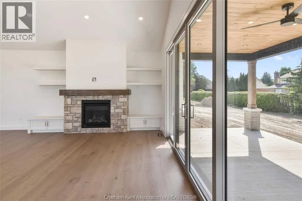 67 Rosewood CRESCENT