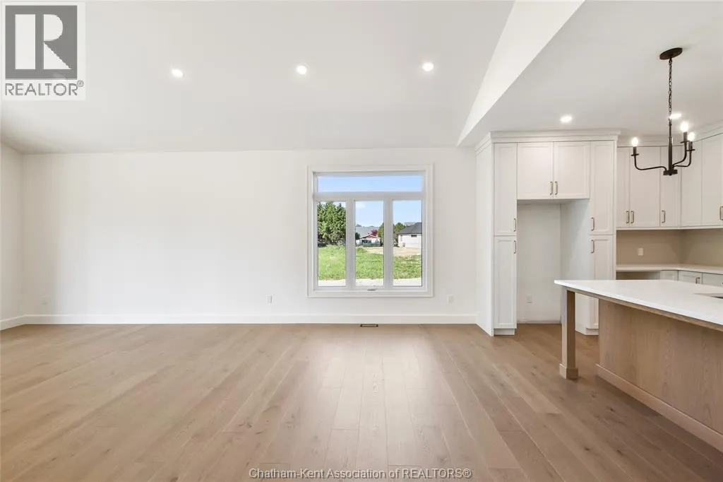 67 Rosewood CRESCENT