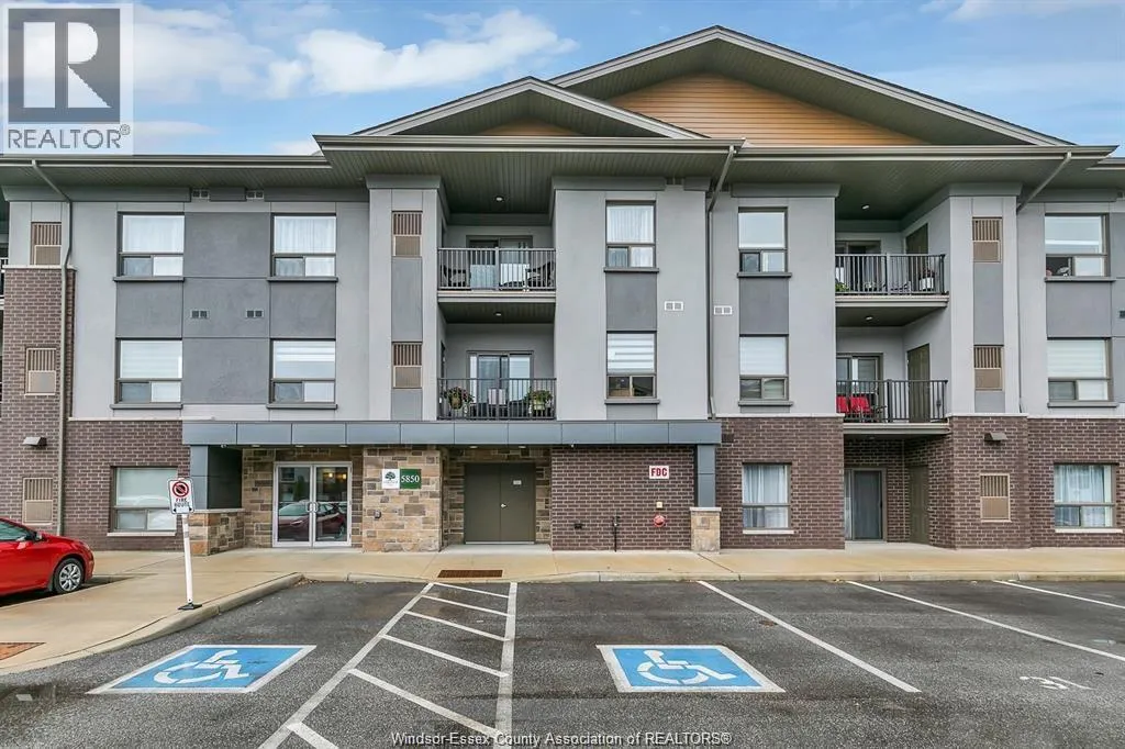5850 NEWMAN Unit# 213