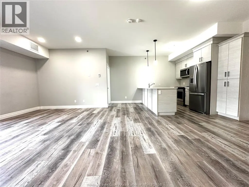 5850 NEWMAN Unit# 213