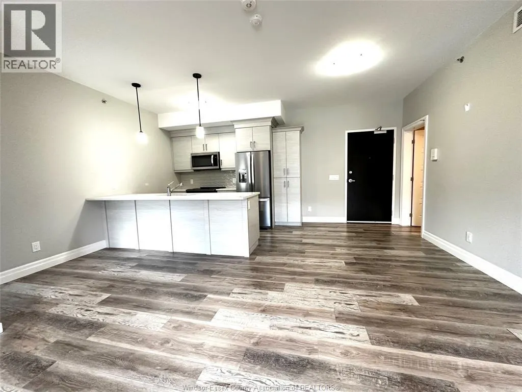 5850 NEWMAN Unit# 213