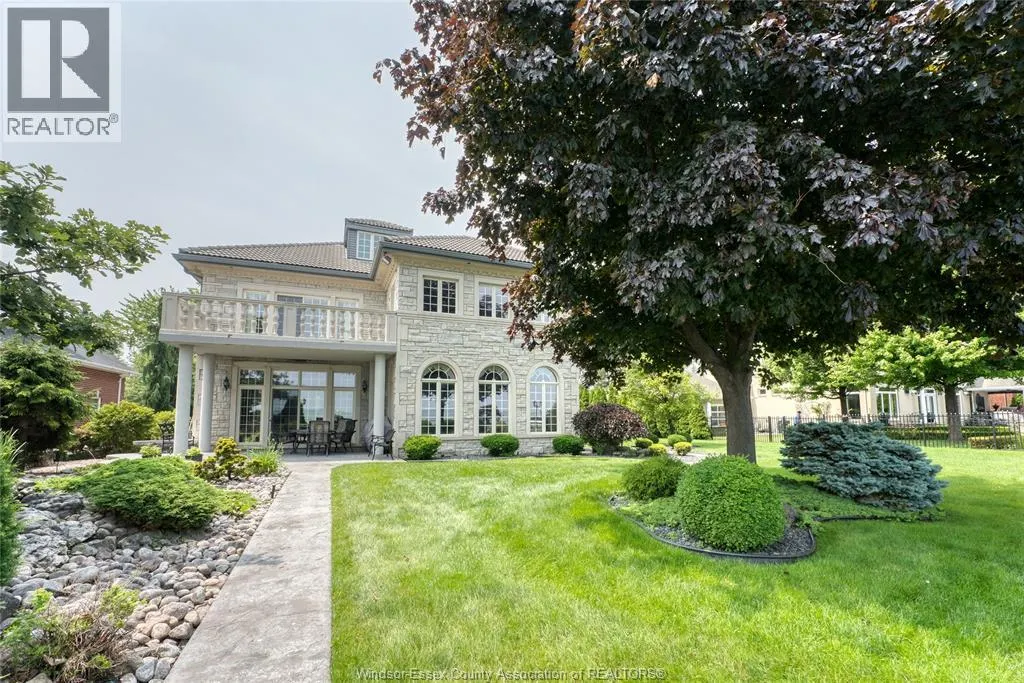 300 Elmgrove DRIVE