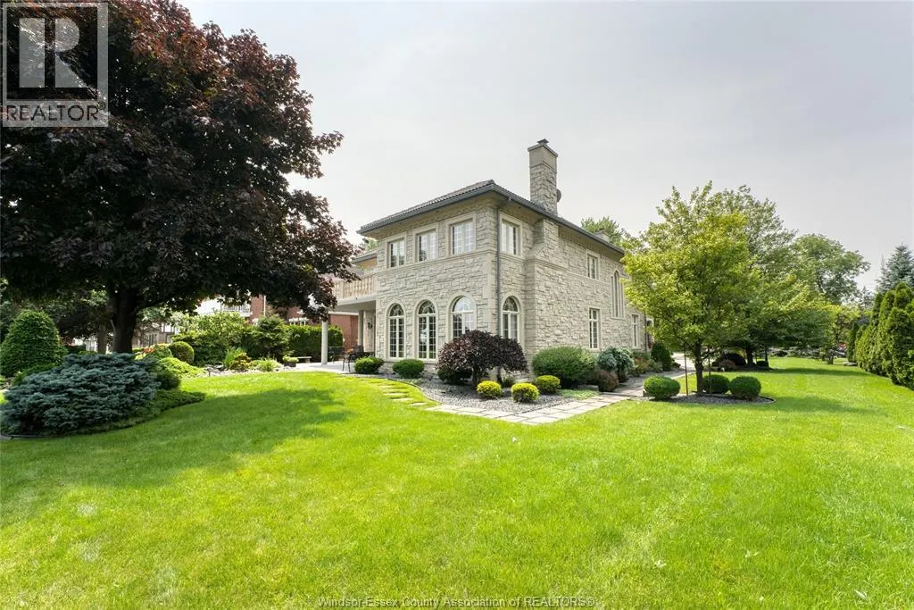 300 Elmgrove DRIVE