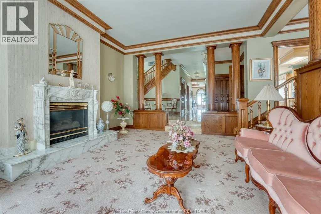 300 Elmgrove DRIVE