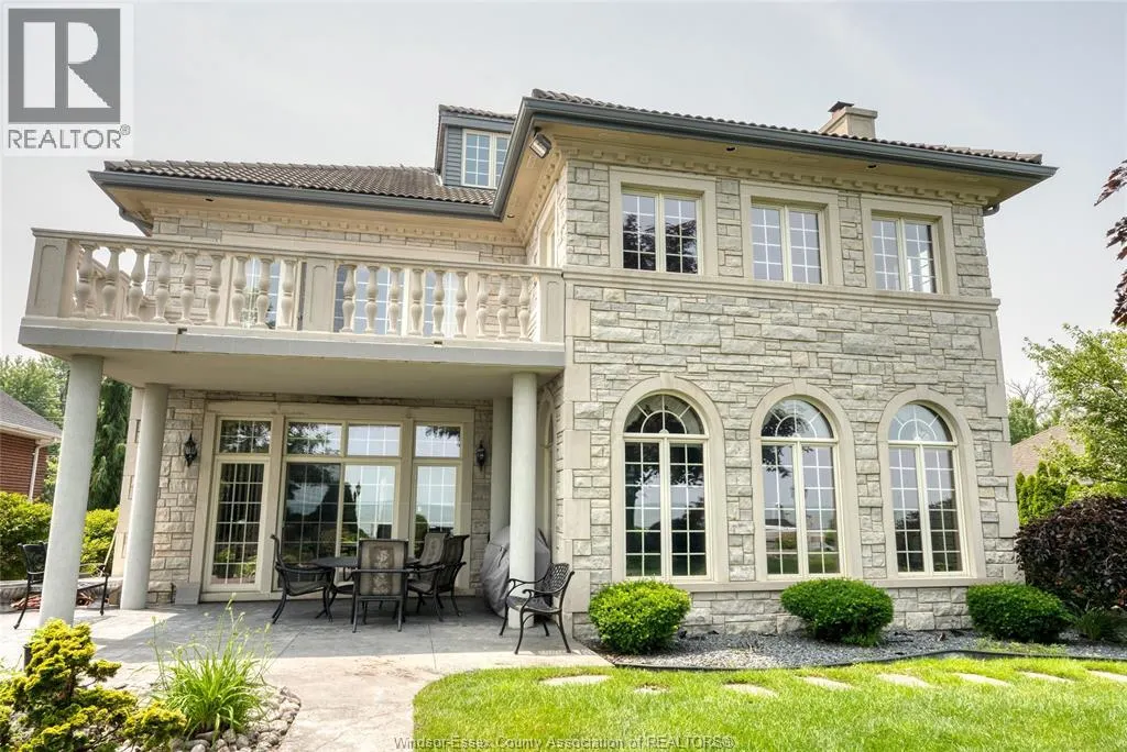 300 Elmgrove DRIVE