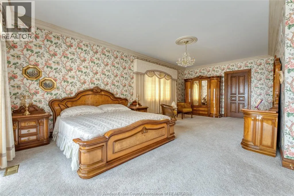 300 Elmgrove DRIVE