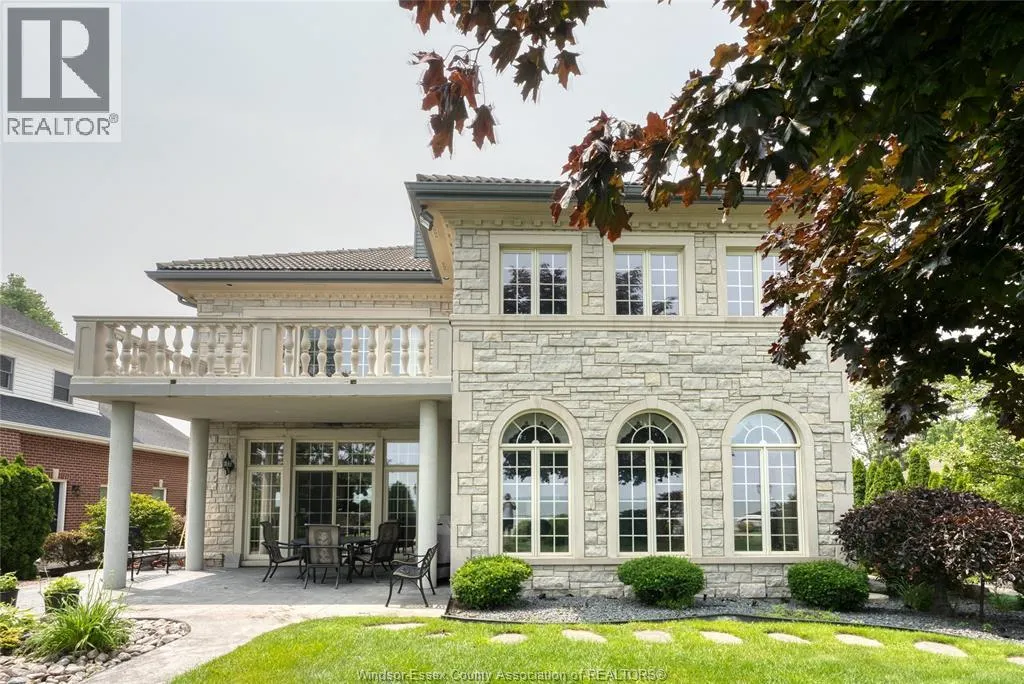 300 Elmgrove DRIVE
