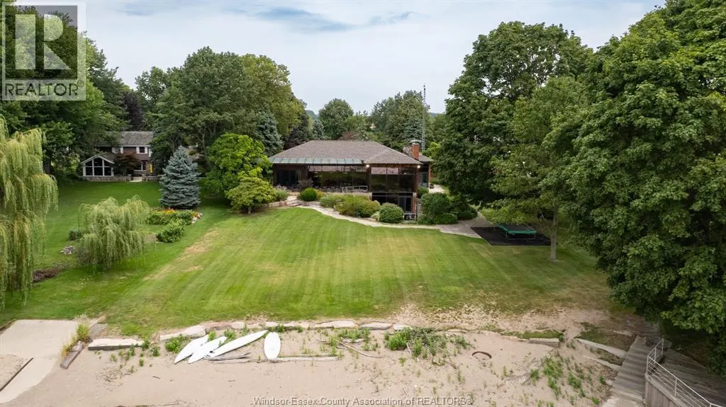 881 COUNTY ROAD 50 East