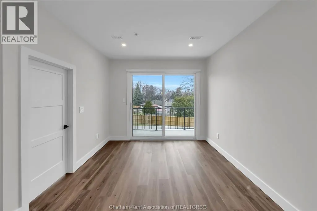 12 Mill STREET West Unit# 504