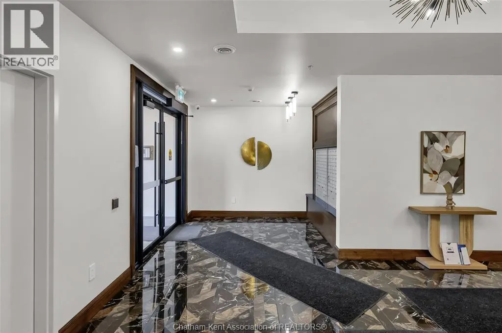 12 Mill STREET West Unit# 504
