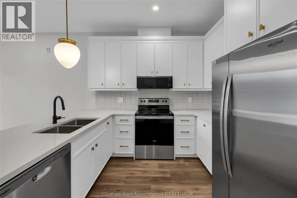 12 Mill STREET West Unit# 504
