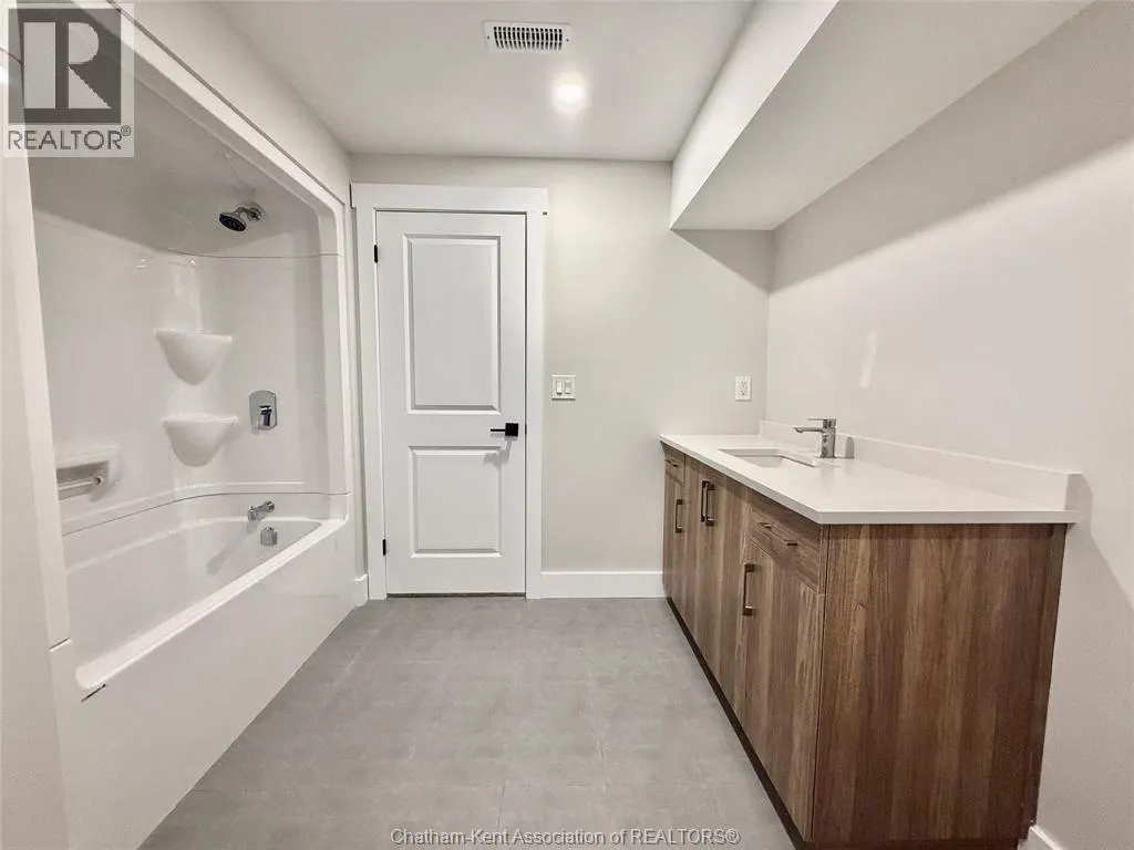 33 Duskridge ROAD