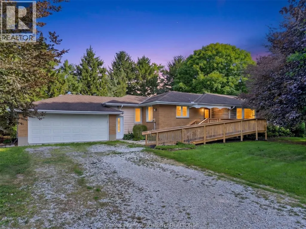 10156 Longwoods ROAD