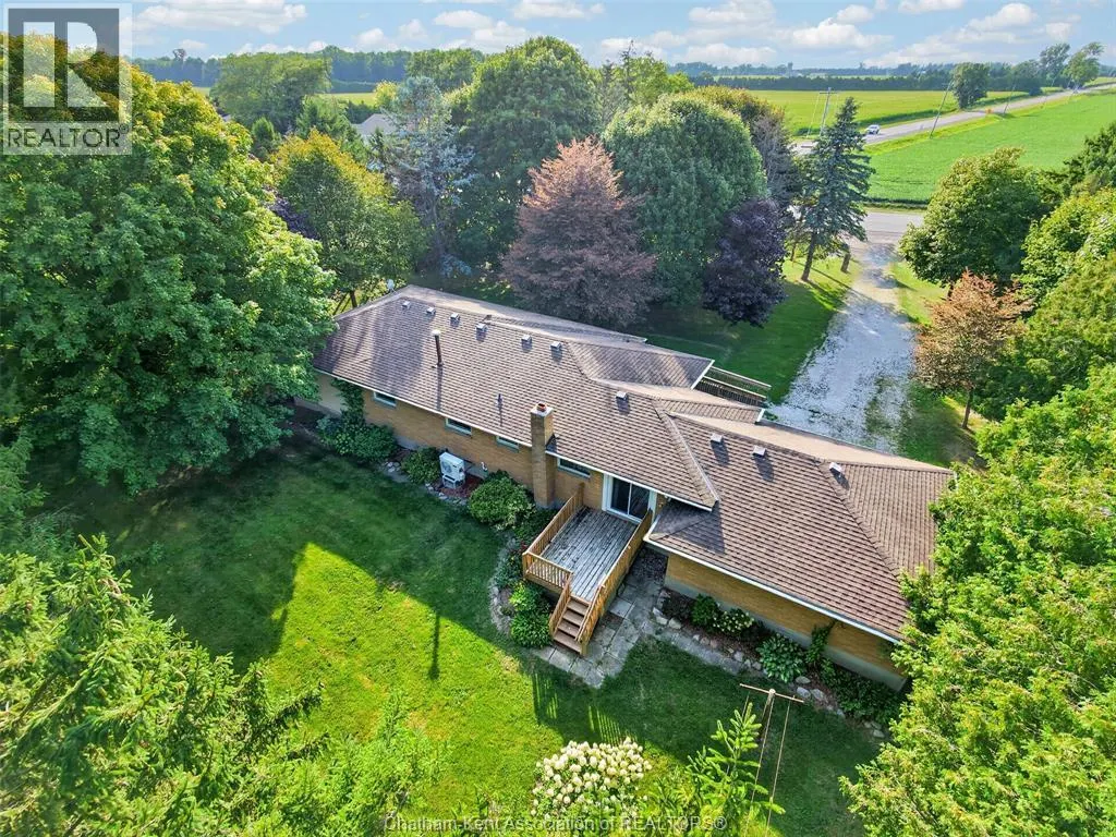 10156 Longwoods ROAD