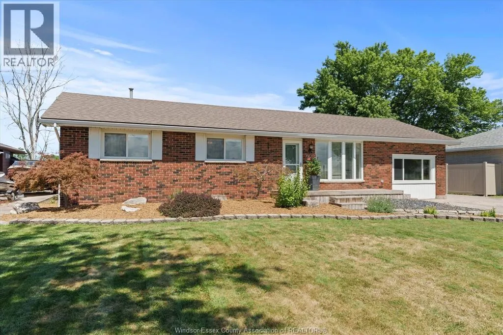 561 COUNTY RD 2