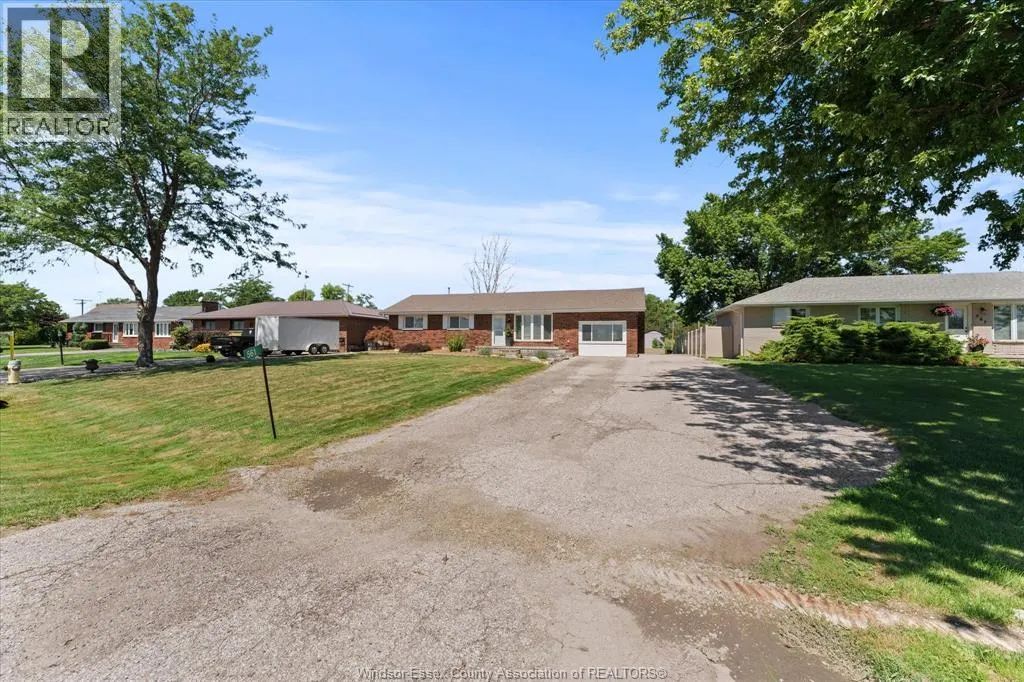 561 COUNTY RD 2