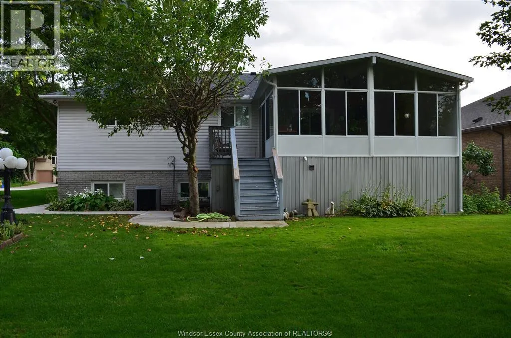1270 WOODMONT CRESCENT