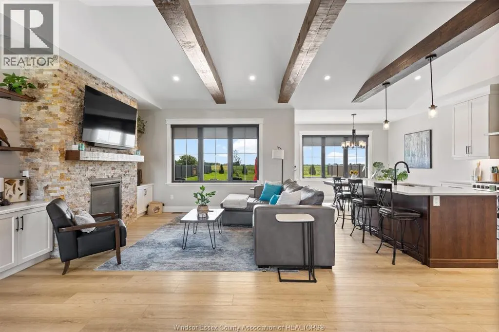 4422 BELMONT