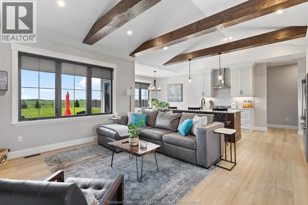 4422 BELMONT