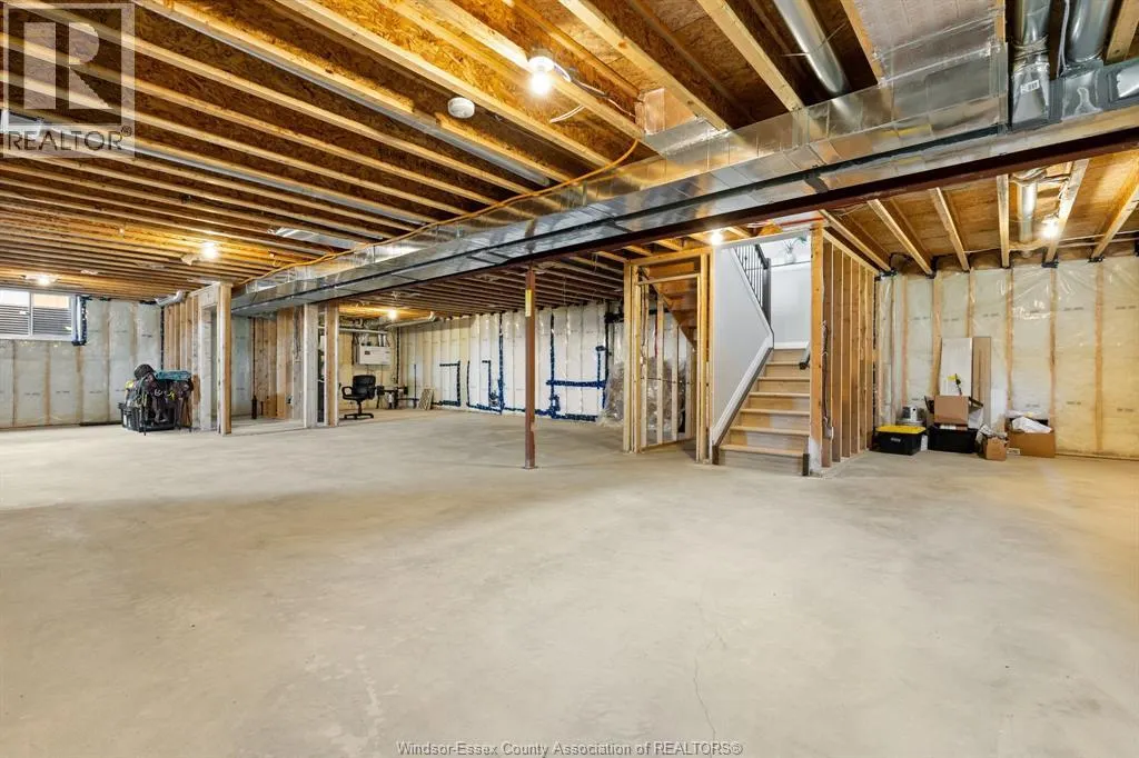 4422 BELMONT
