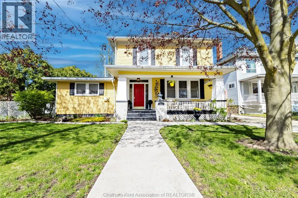 335 Wellington STREET West