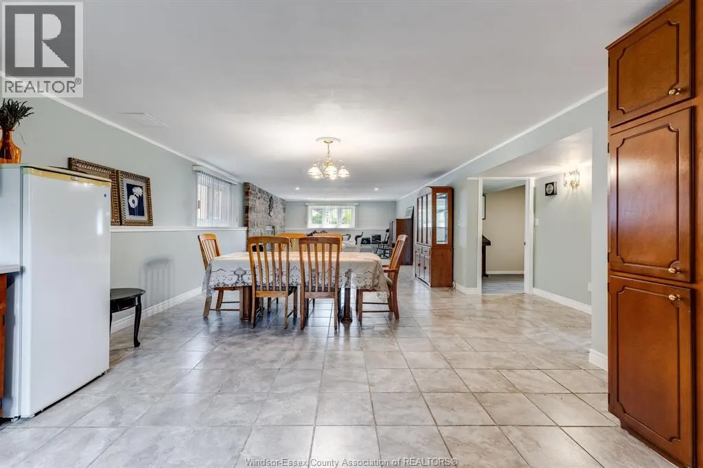 37 Elizabeth CRESCENT