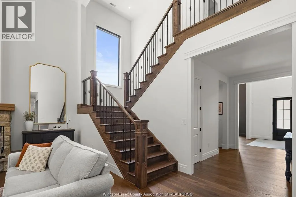 2490 TODD LANE