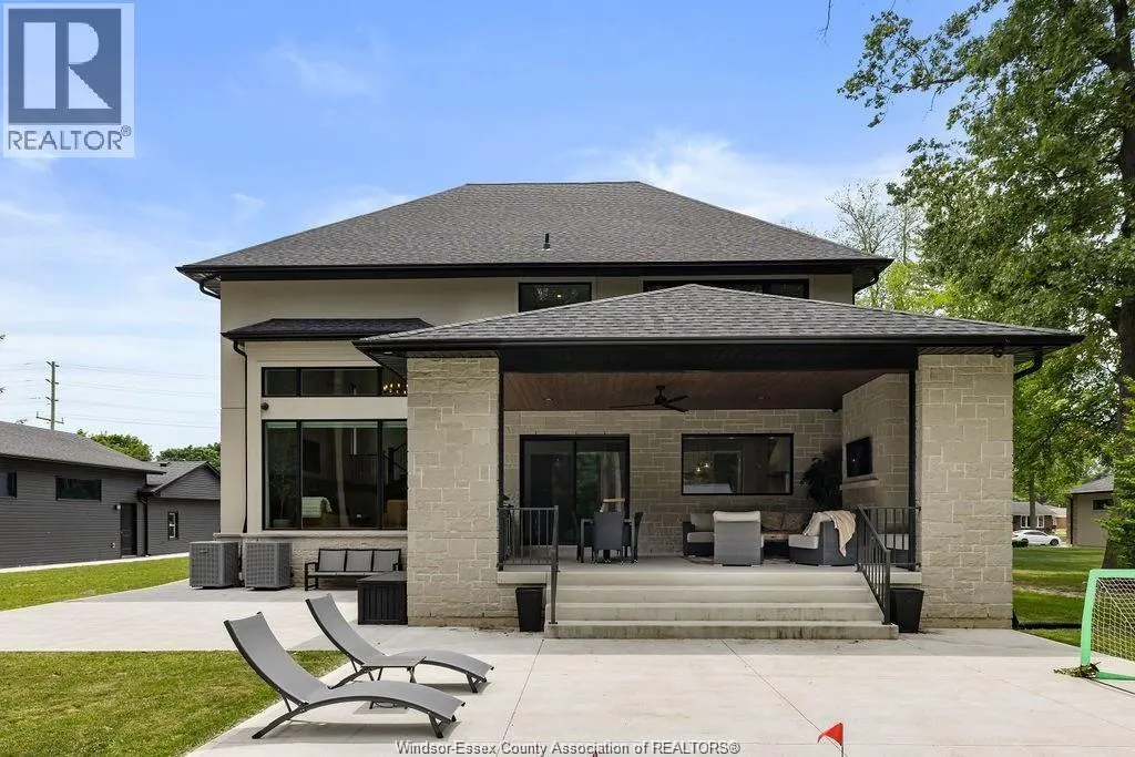 2490 TODD LANE