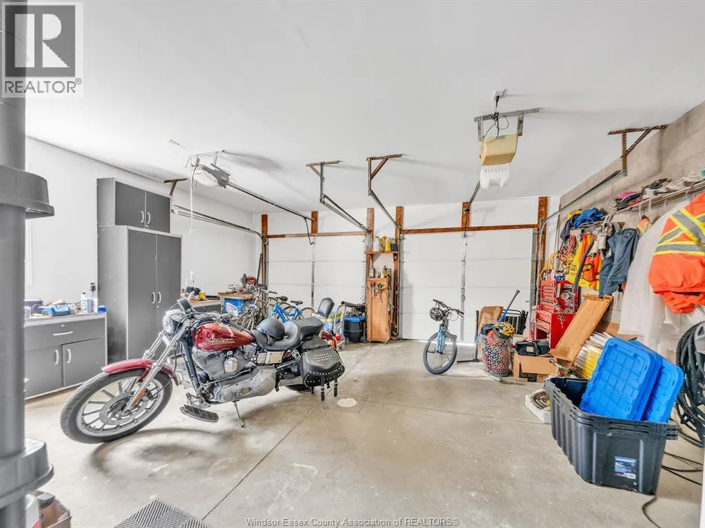 2998 ST LUKE CRESCENT