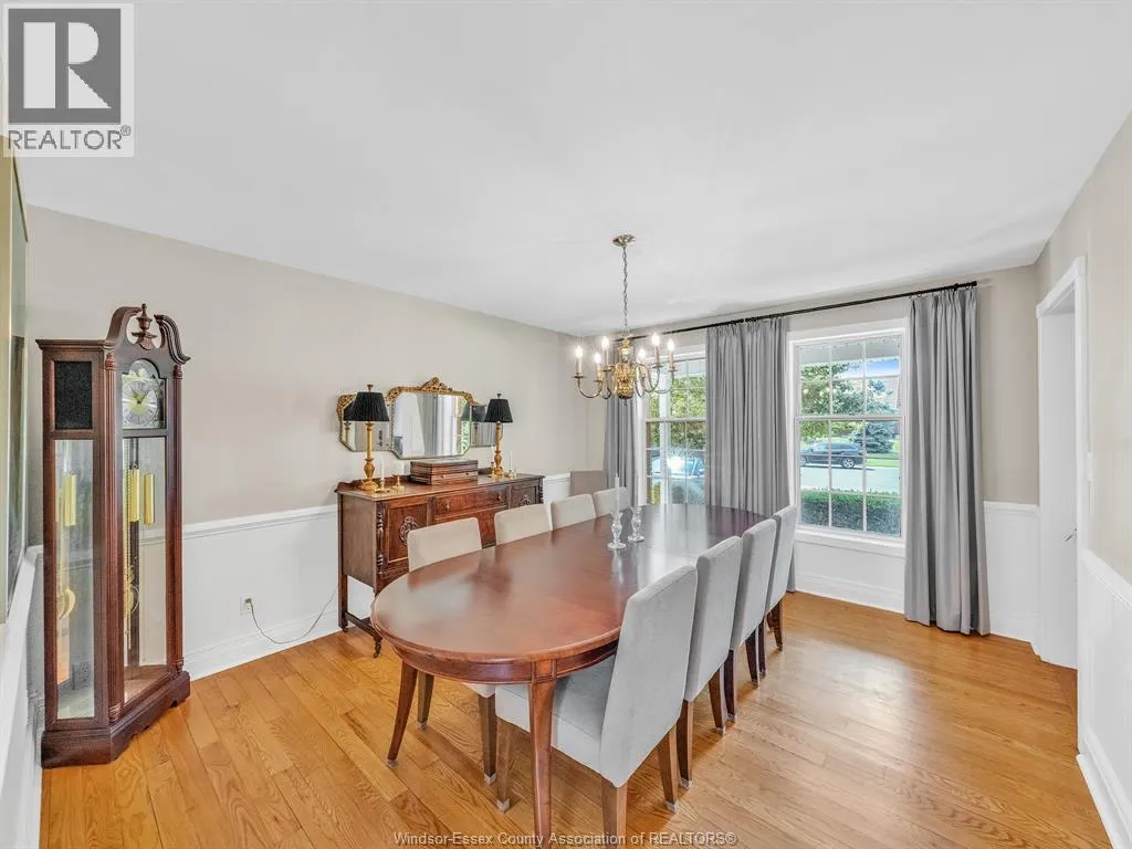 2998 ST LUKE CRESCENT