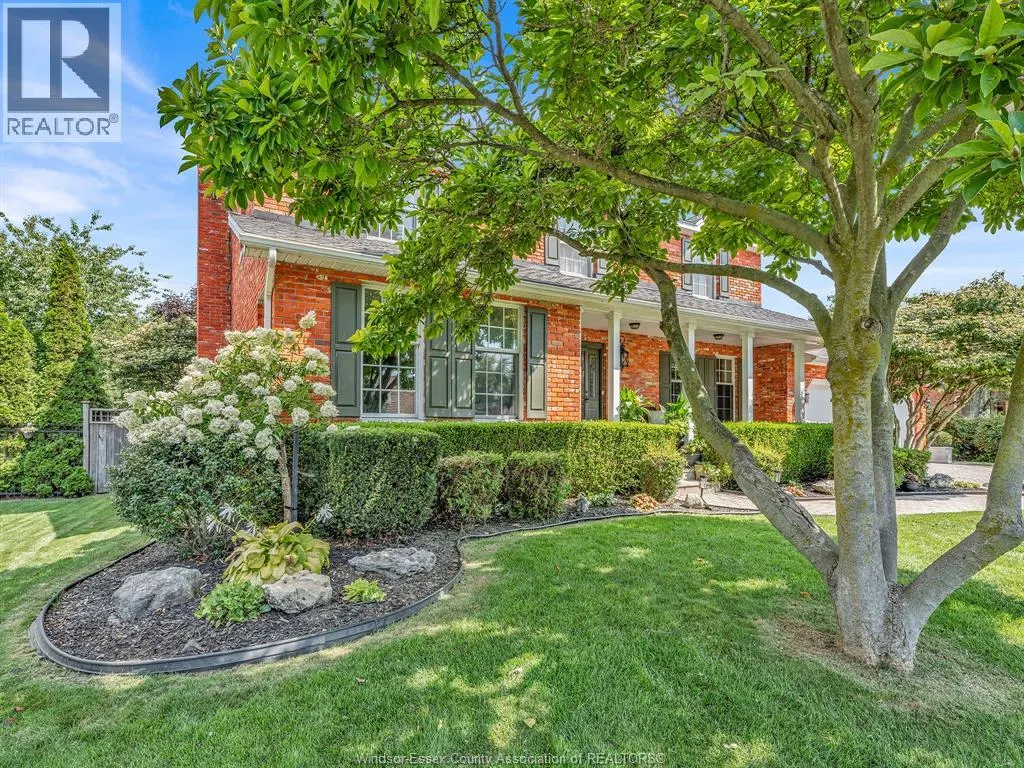 2998 ST LUKE CRESCENT